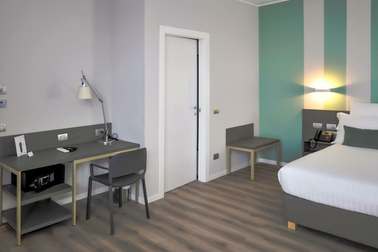 Sleep Tide Suites Milan Exterior photo